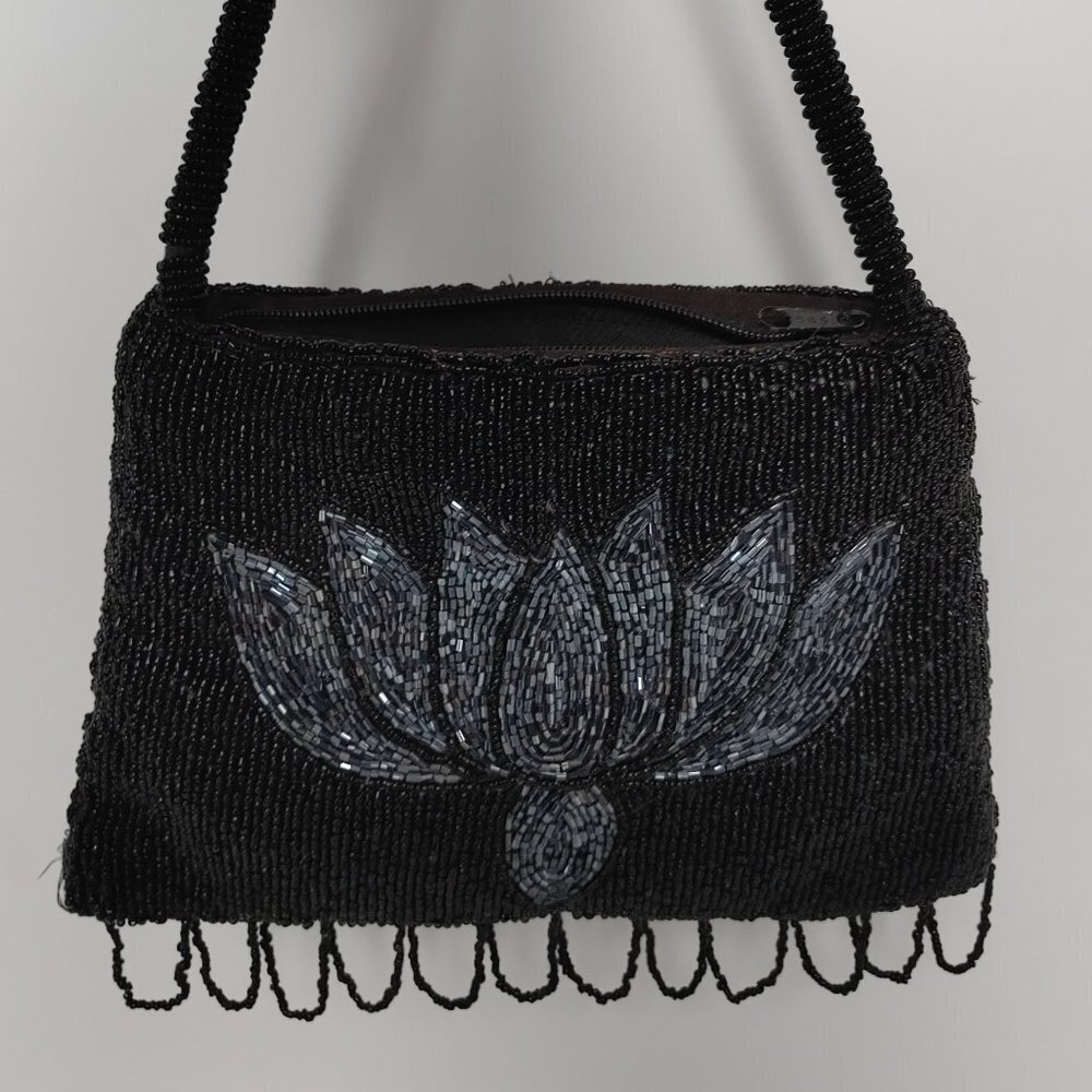 ATTRACTIVE Vintage Black Beaded Lotus Print Shoulder Bag Stunning Night Bag